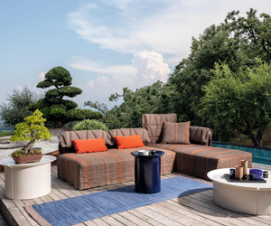 Flair Sofa is available at Rifugio Modern. The Flair outdoor modular sofa is characterized by a backrest with a double zipper that can be folded manually
