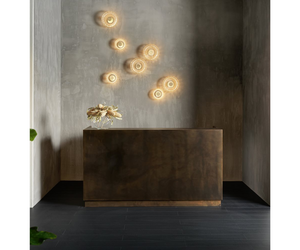 Designed by Massimo Castagna for Gallotti&Radice  Mouth blown crystal wall lamp. Metallic details in satin brass. LED light (not dimmable).  Cm (Ø x H) 20 × 11 30 × 15  Actual product may vary from images shown on website. Please contact info@rifugiomodern.com  for finish and fabric samples.