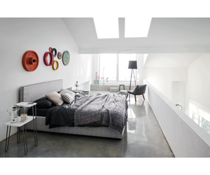 Designed by Paola Navone for Gervasoni Linea is the ideal choice to give a touch of elegance and charm to a space dedicated to comfort. Upholstered bed with piping or sew/cut seam in contrasting colours or tone-on-tone, with a minimal and geometric shape with fabric or eco-friendly leather upholstery and solid wood feet in natural walnut, black, white, grey, ocean or dove-grey. Actual product may vary from images shown on website. Please contact info@rifugiomodern.com for finish and fabric samples.