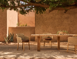 Suro | Dining Table