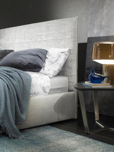 Carla | Bed
