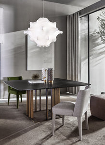 Charlie | Table