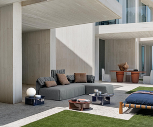 Flair Sofa is available at Rifugio Modern. The Flair outdoor modular sofa is characterized by a backrest with a double zipper that can be folded manually