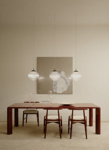 Frank | Table