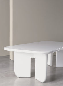 Italo | Table
