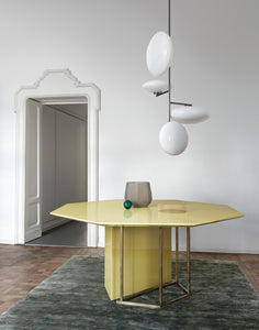 Plinto | Table
