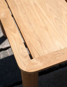 Levante | Table