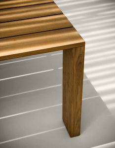 Pier | Table
