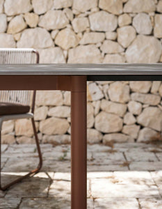 Piper | Table