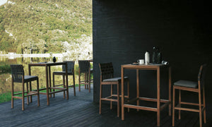 Plaza | Bar Table
