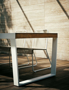 Spinnaker | Table