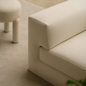 Roger Ghost | Sofa