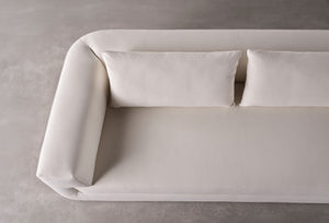 Roger Ghost | Sofa