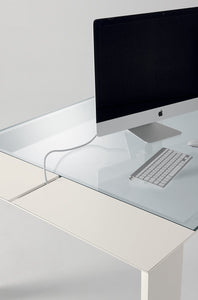 Koy | Table