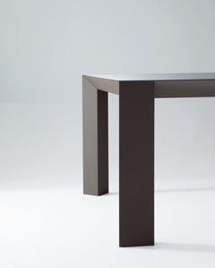 Koy | Table