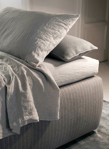 Tuyo | Bed