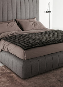 Tuyo | Bed