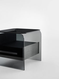 Holly Comodino | Dresser