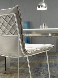 Syrma | Armchair