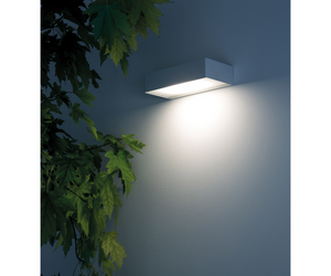 Designed by Davide Groppi  Metal - GlassOutdoor lamp IP65  220-240 V - 50/60 Hz LED 18 W Actual product may vary from images shown on website. Please contact info@rifugiomodern.com  for finish samples. 