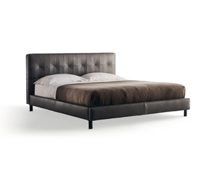 Anton | Bed  Designed by Vincent Van Duysen for Molteni&C  Availabe at Rifugio Modern Italian Furniture of Colorado Wyoming Florida and USA. Molteni&C Availabe at Rifugio Modern. 