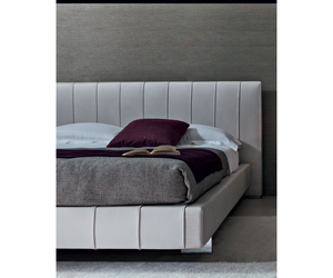 High-Wave - Bed  Designed by Hannes Wettstein for Molteni&C  Availabe at Rifugio Modern Italian Furniture of Colorado Wyoming Florida and USA. Molteni&C Availabe at Rifugio Modern. 