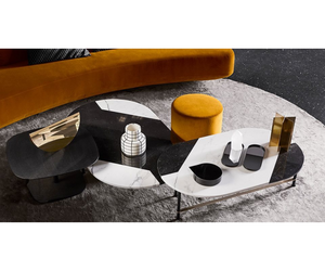 Designed by Pietro Russo Coffee table with natural polished Bianco Statuario and Nero Marquinia marble inlaid top. Also available with inlaid wooden top with “Tweed” pattern or in Maple Frisé dark grey. Black hand brushed anodised aluminium and bright brass structure.