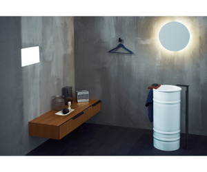 Designed by Benedini Association for Agape Containers from the Flat XL range, to be freely positioned, wall hung or set on casters, with open compartments or drawers, 20 or 40 cm high, with two depths and 5 widths: 40, 60, 80, 100 and 120 cm. Actual product may vary from images shown on website. Please contact info@rifugiomodern.com for fabric and finish samples.