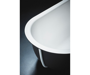 Cuna Bathtub Patricia Urquiola Design for Agape at Rifugio Modern.  