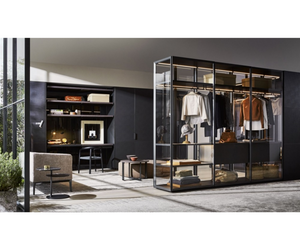 Gliss Master Glass Walk In closet Designed by Vincent Van Duysen for Moleti&C available custom at Rifugio ModernGliss Master Glass Walk In closet Designed by Vincent Van Duysen for Moleti&C available custom at Rifugio Modern