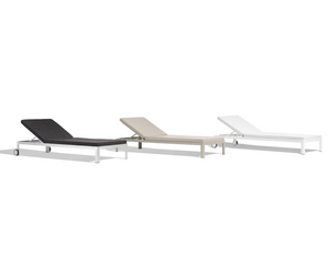 Nak Deckchair for bivaq available at Rifugio Modern